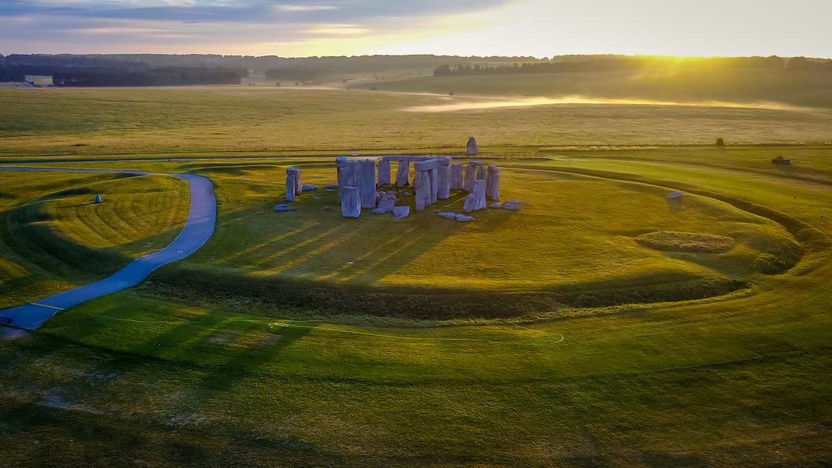 Visit Stonehenge