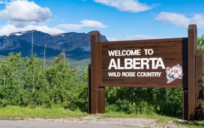 Top Things to Do in Alberta, Canada, as a Senior Traveler